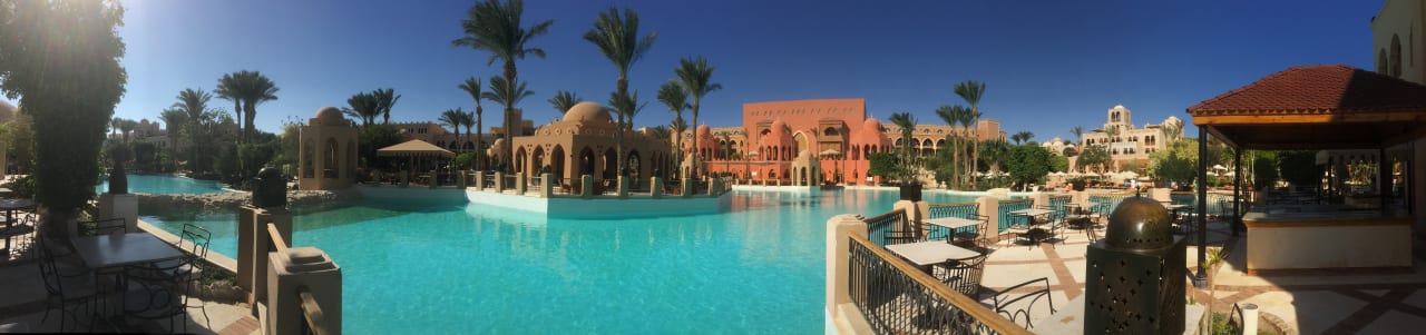 Großer Pool Makadi Palace