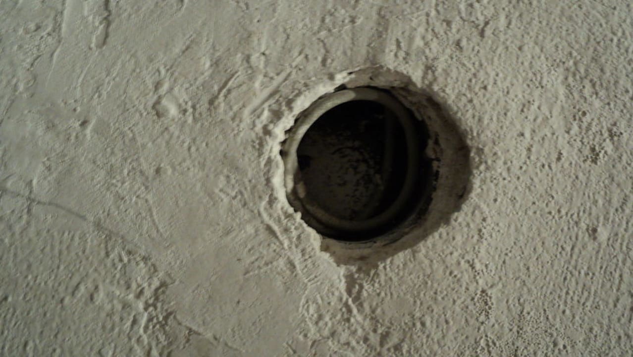 Loch mit undefinierter Verwendung freiraum Gästehaus