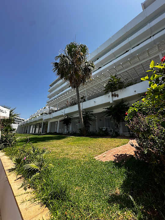 Gartenanlage Hotel Grecian Sands