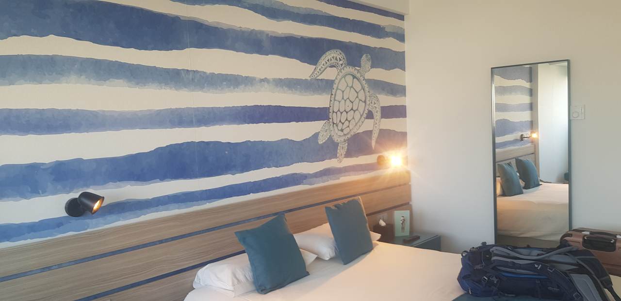 Zimmer Crystal Springs Beach Hotel