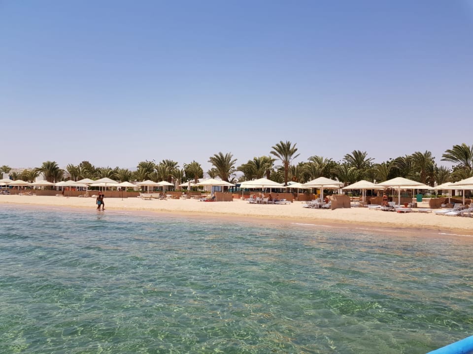 Strand Menaville Safaga