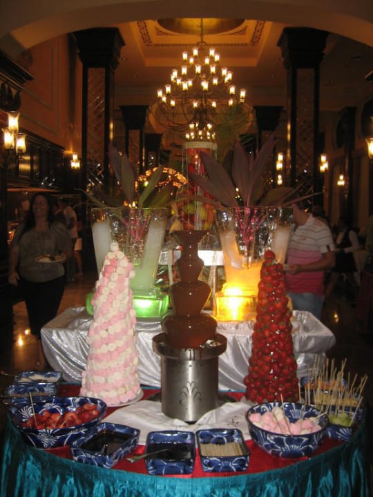 Schoko Brunnen Hotel Riu Palace Riviera Maya