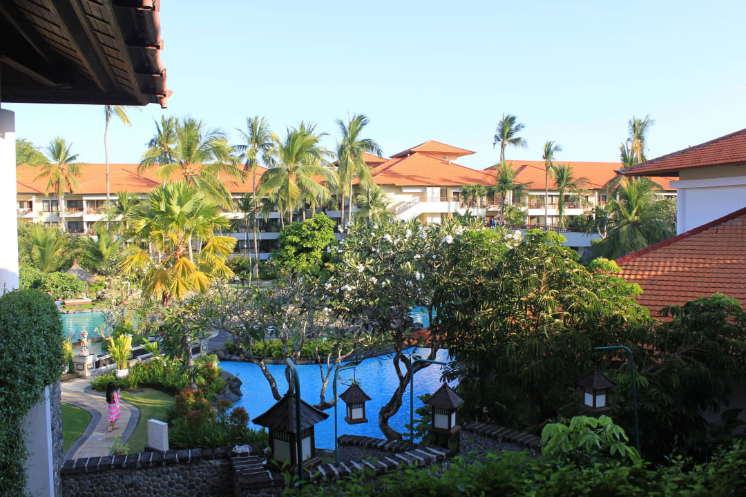 Seitliche Sicht auf die Pools The Laguna A Luxury Collection Resort & Spa