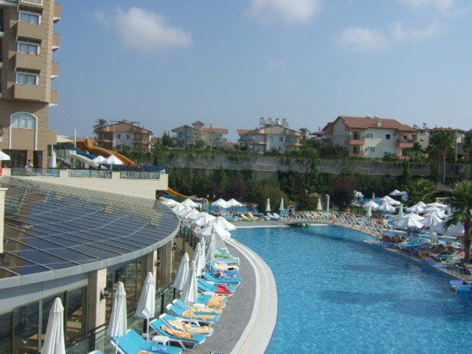 Pool Side Mare Resort & Spa