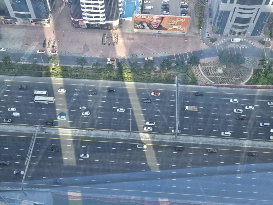 Ausblick Rose Rayhaan by Rotana