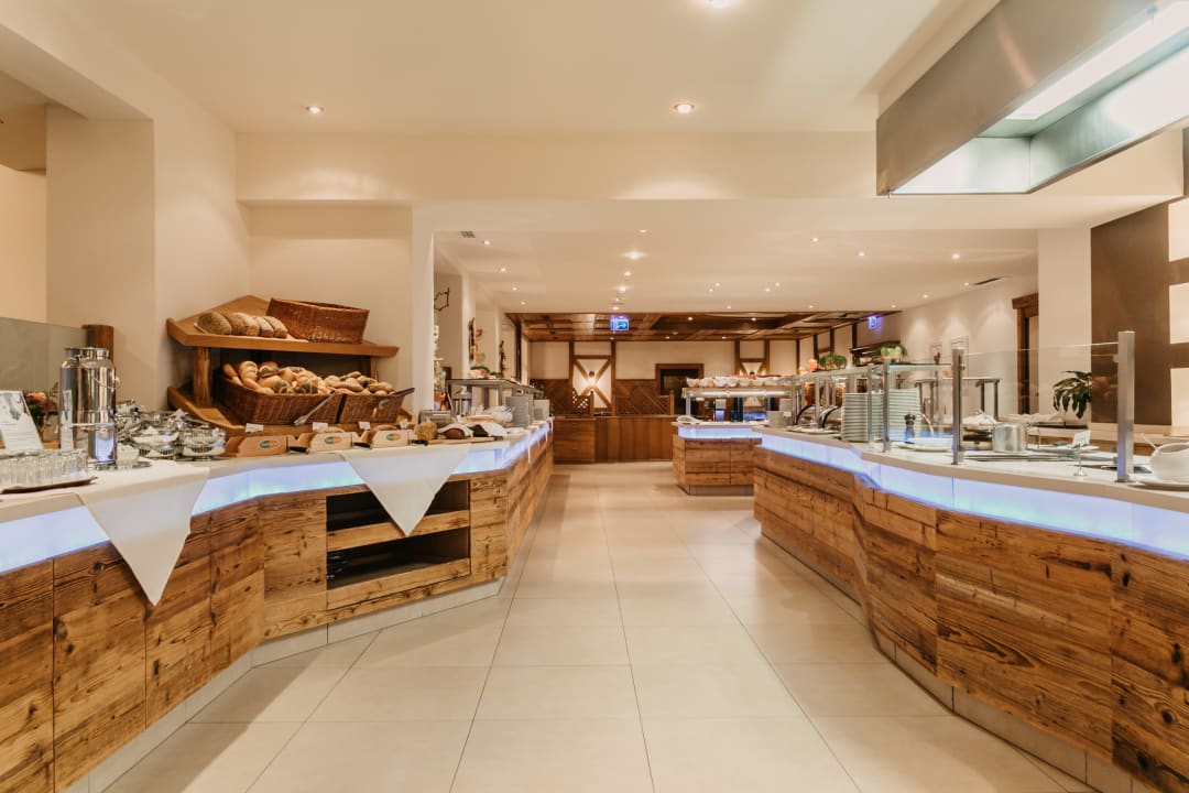 Gastro Hotel Neubergerhof