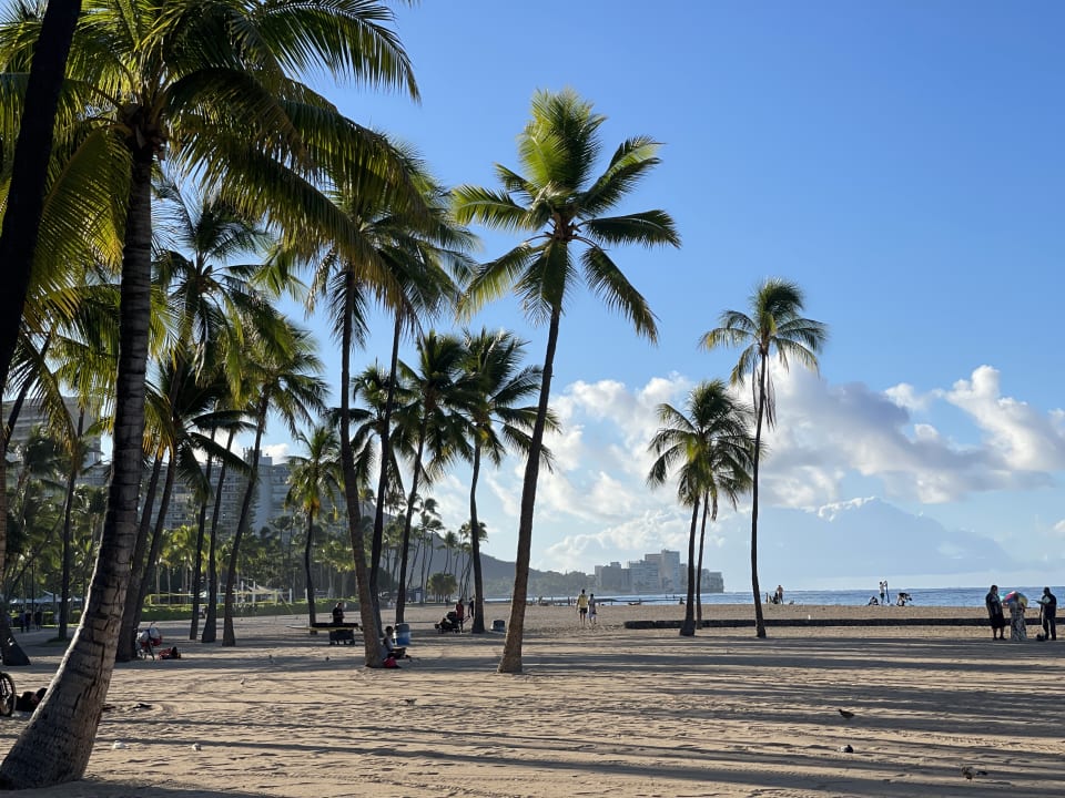 Strand Hilton Hawaiian Village Waikiki Beach Resort