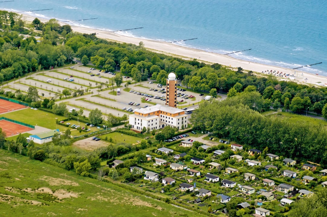 Luftbildaufnahme von Günther Rausch DJH Jugendherberge Warnemünde