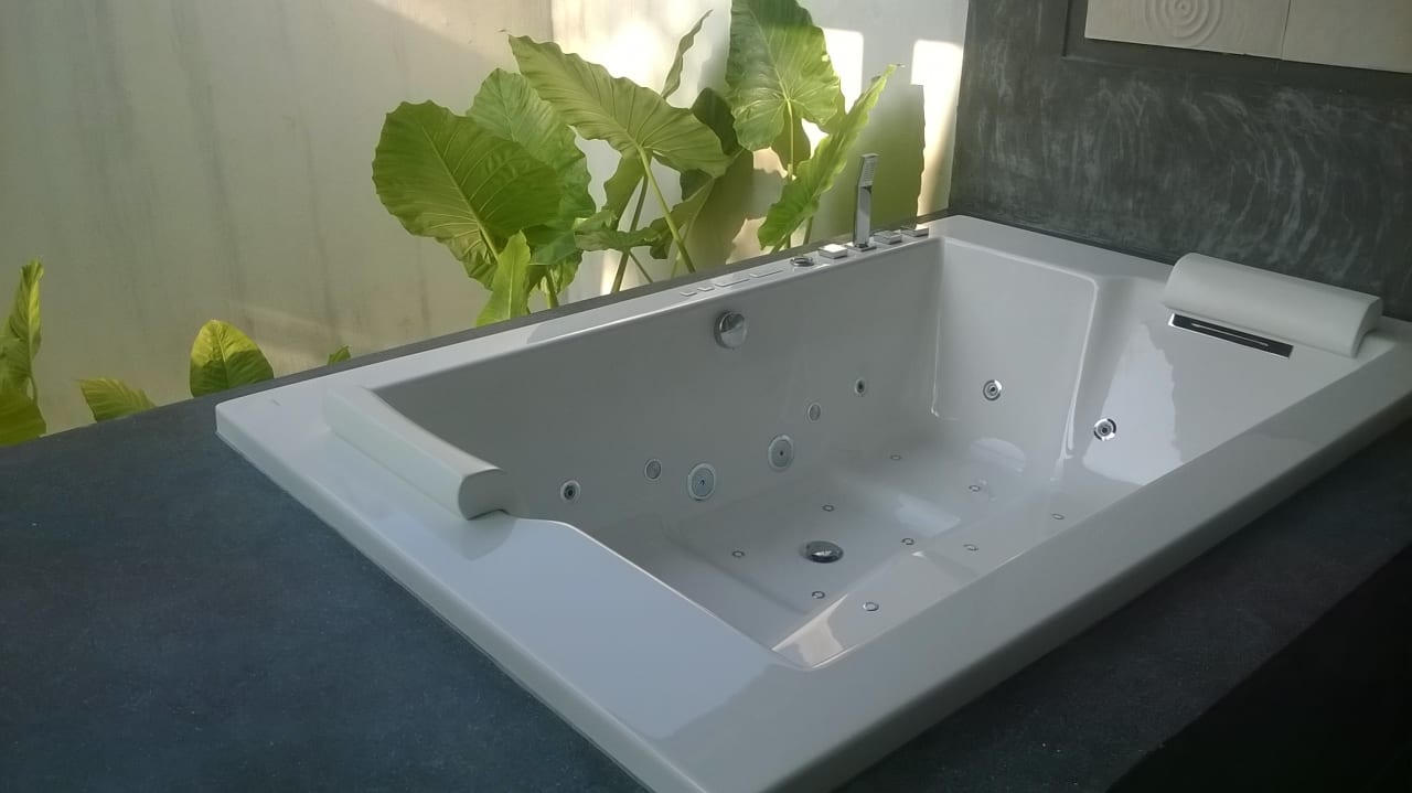 Pool Apsara Beachfront Resort & Villa - Resort