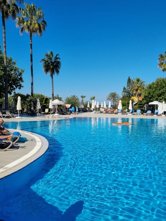 Pool Iz Flower Side Beach Hotel