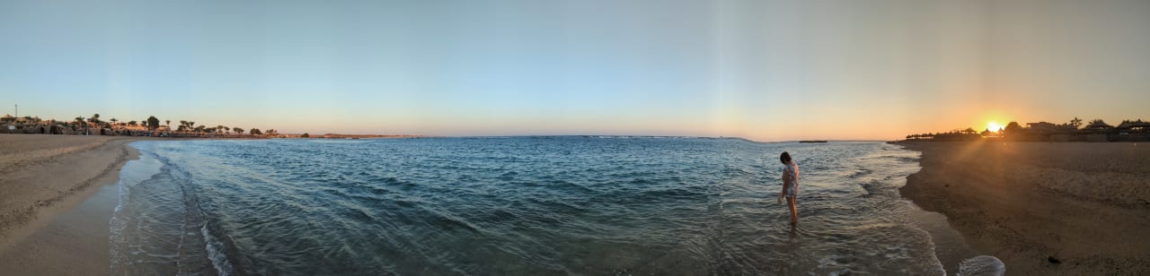Strand Pensée Royal Garden Beach Resort