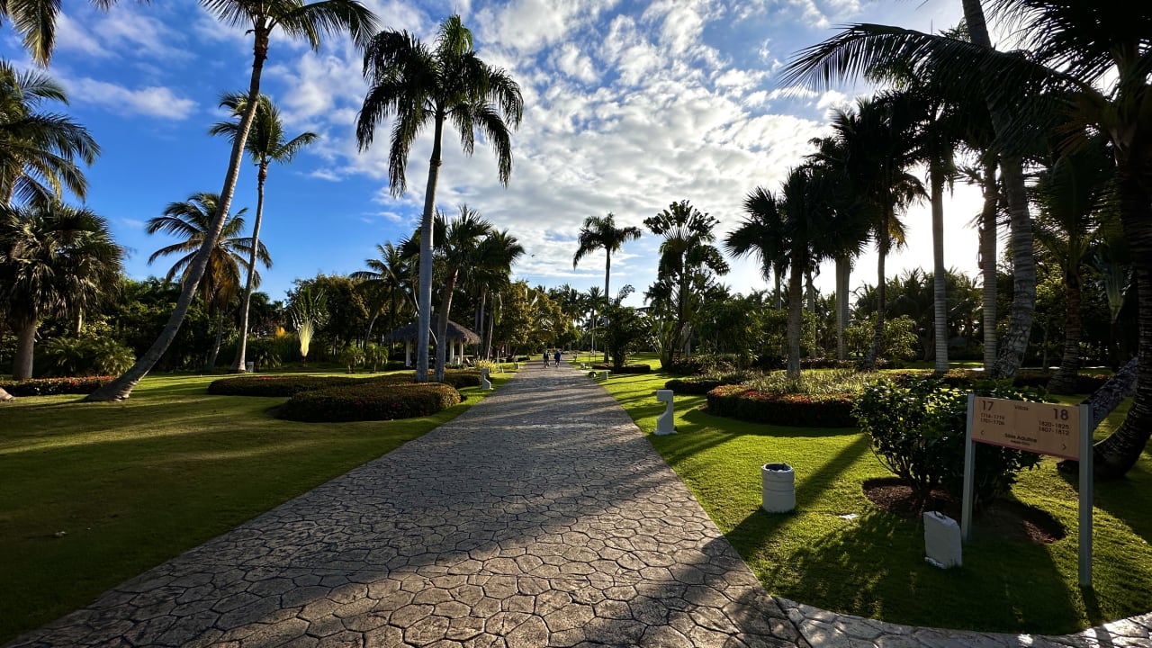 Gartenanlage Meliá Punta Cana Beach Resort - A Wellness Inclusive For Adults Only