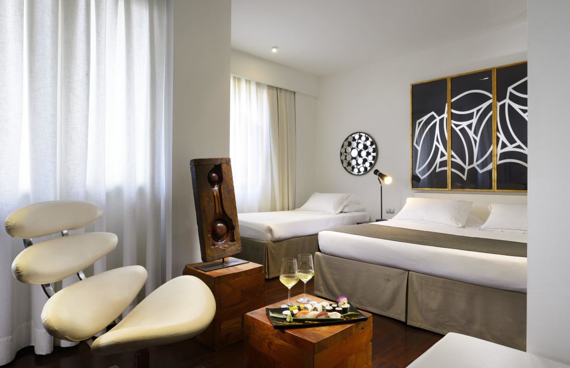 Triple room Hotel Pulitzer