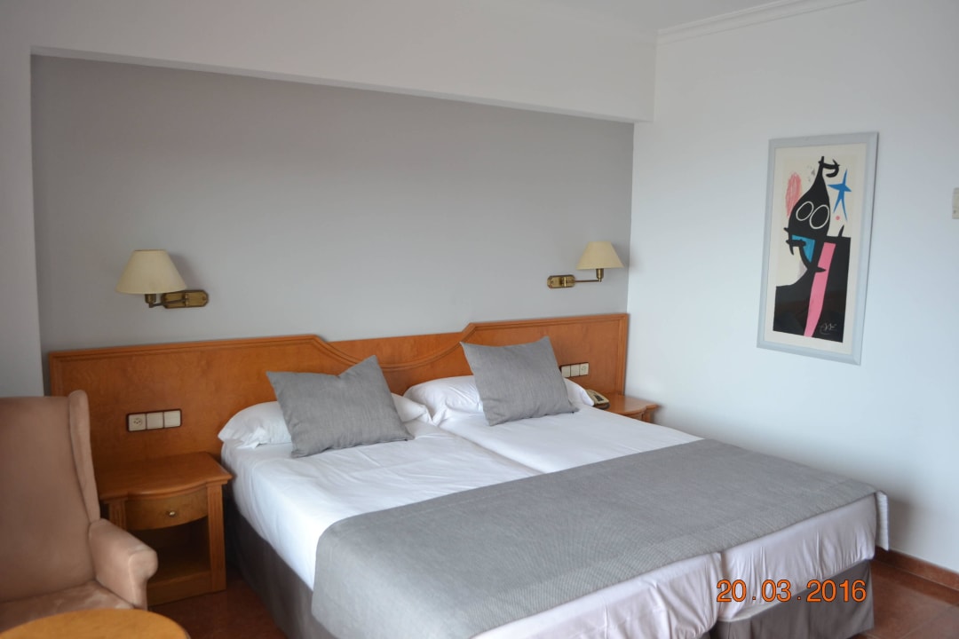 Bett Universal Hotel Neptuno - Adults Only