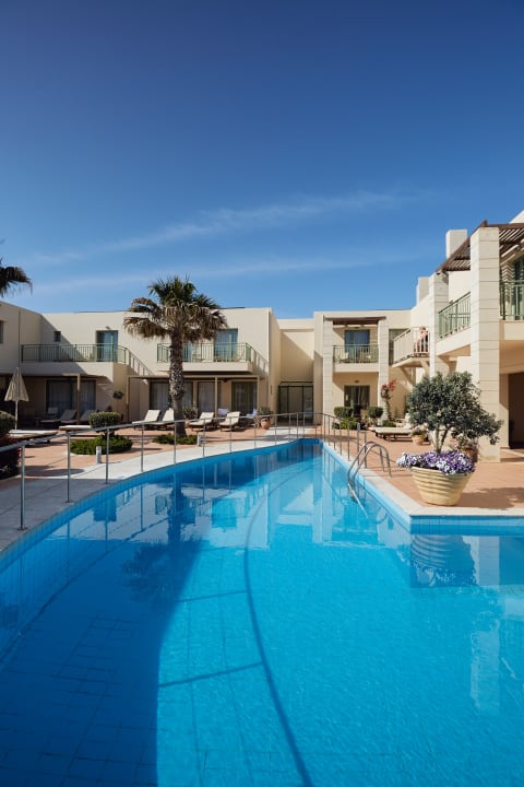 Pool Giannoulis - Grand Bay Beach Resort