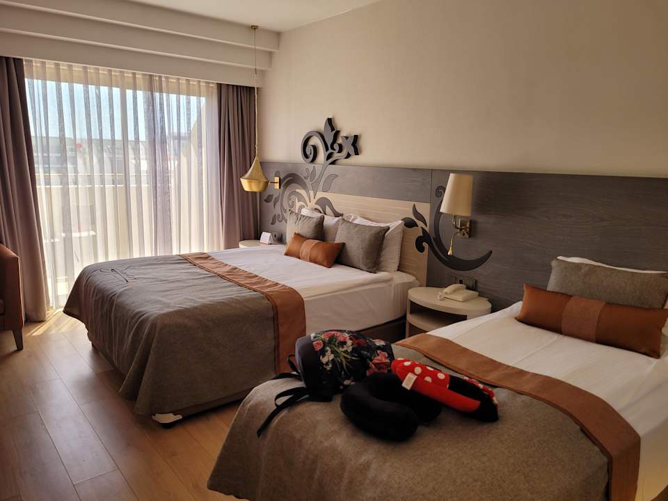 Zimmer Kirman Belazur Resort & Spa