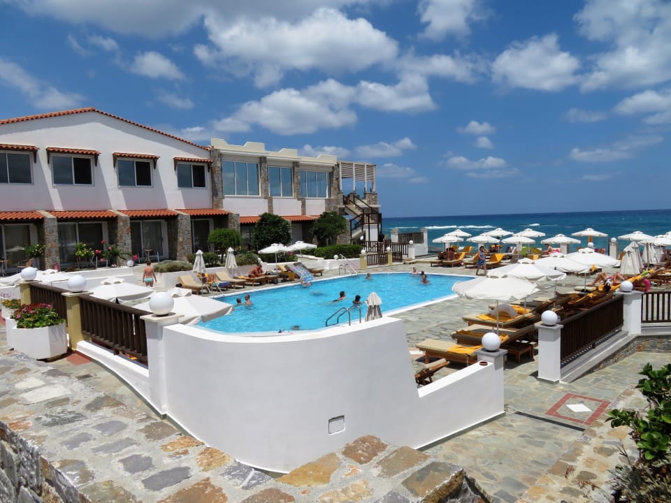 Pool Alexander Beach Hotel & Village Resort