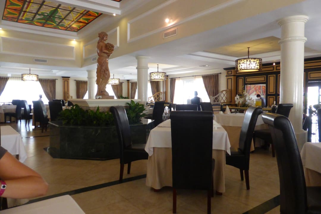 Restaurant Esmeralda Bahia Principe Luxury Esmeralda