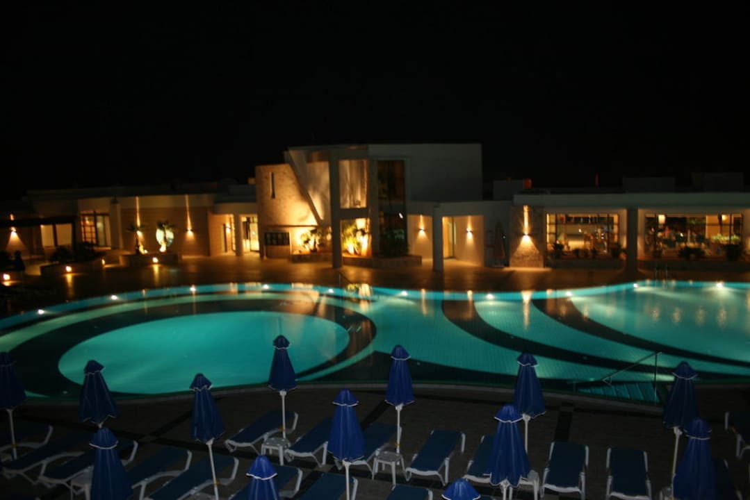 Große Pool (Animation) Grand Hotel Holiday Resort