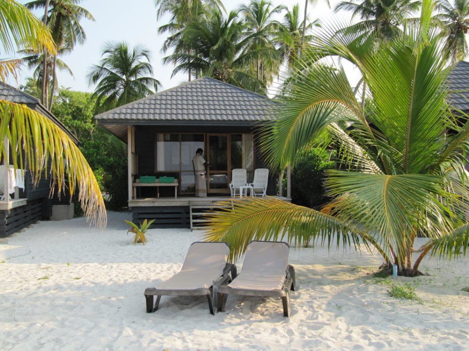 Beach Villa aussen Kuredu Island Resort & Spa
