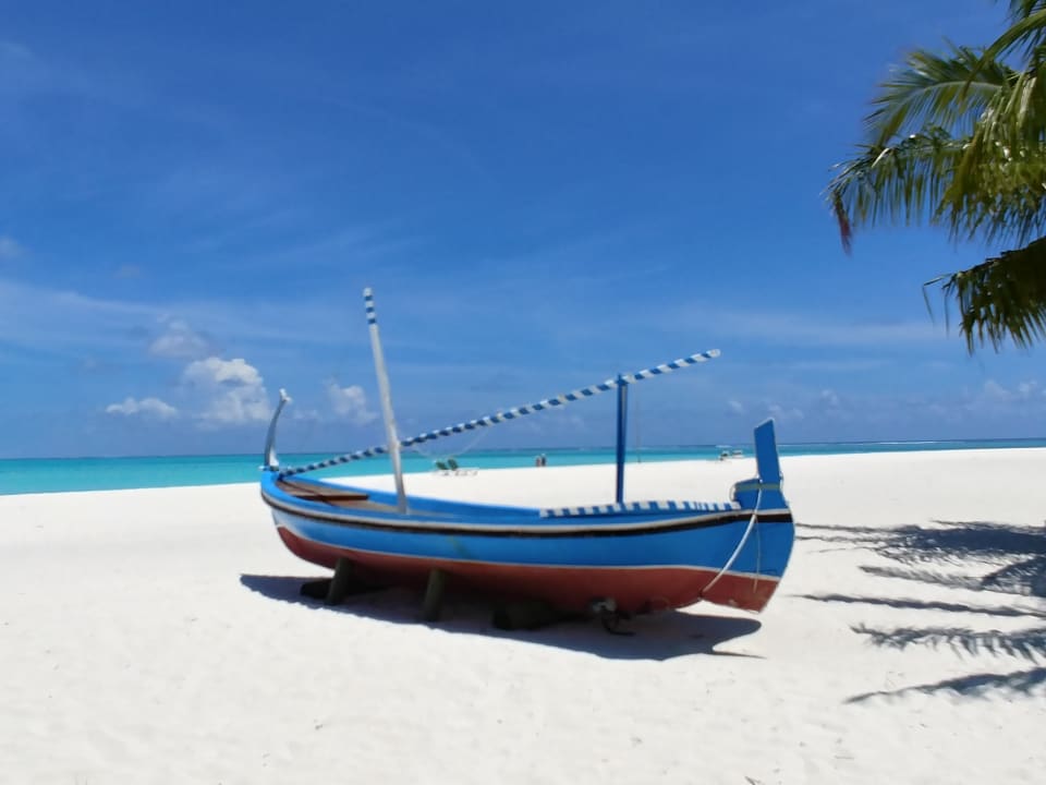 Strand Meeru Maldives Resort Island