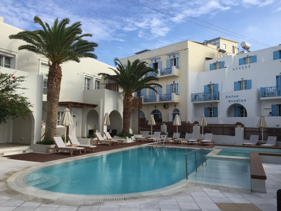 Pool Hotel Nissaki Beach