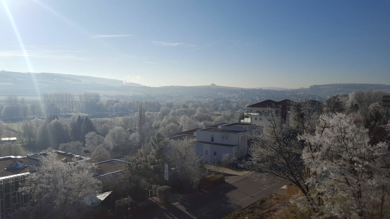 Blick vom Balkon Einzelzimmer 204 Kat. Erlenbach  Vitalhotel König am Park