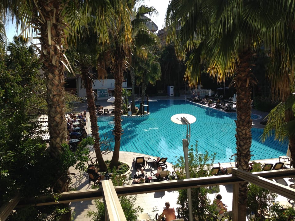 Pool Port Side Resort Hotel