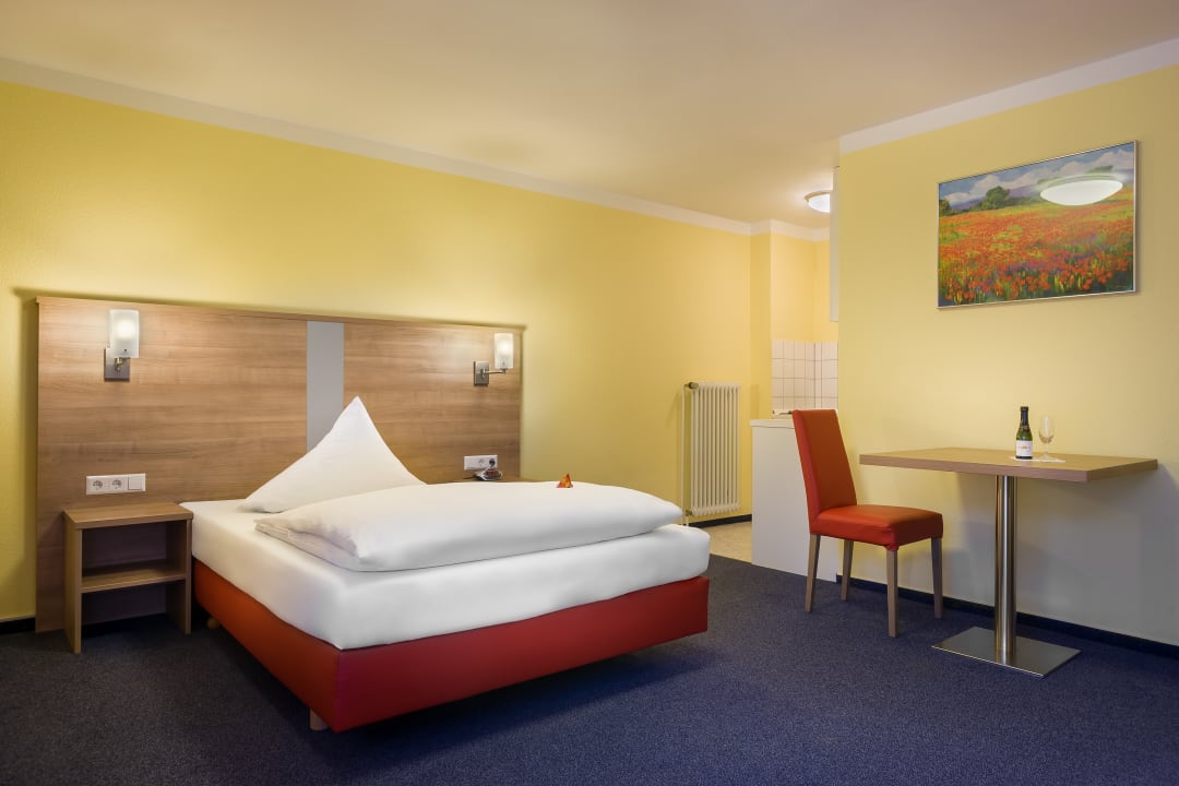 Zimmer acora Karlsruhe Zentrum Living the City