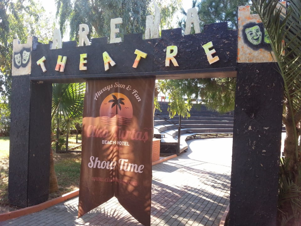 Theater Club Turtas Beach Hotel