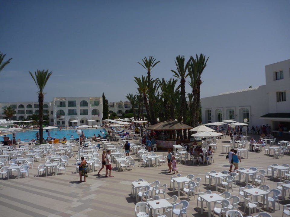 Ein Teil des Hauptplatzes El Mouradi Club Kantaoui