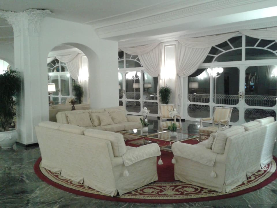 Foyer Grand Hotel Quisisana