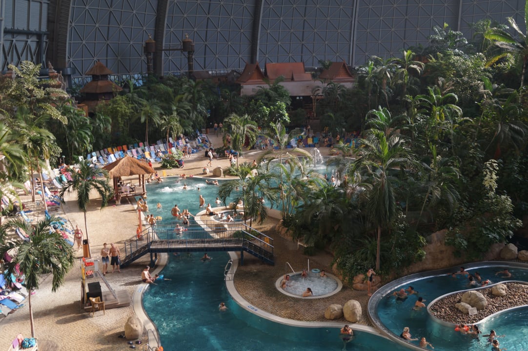Pool Tropical Islands Resort - Zelte