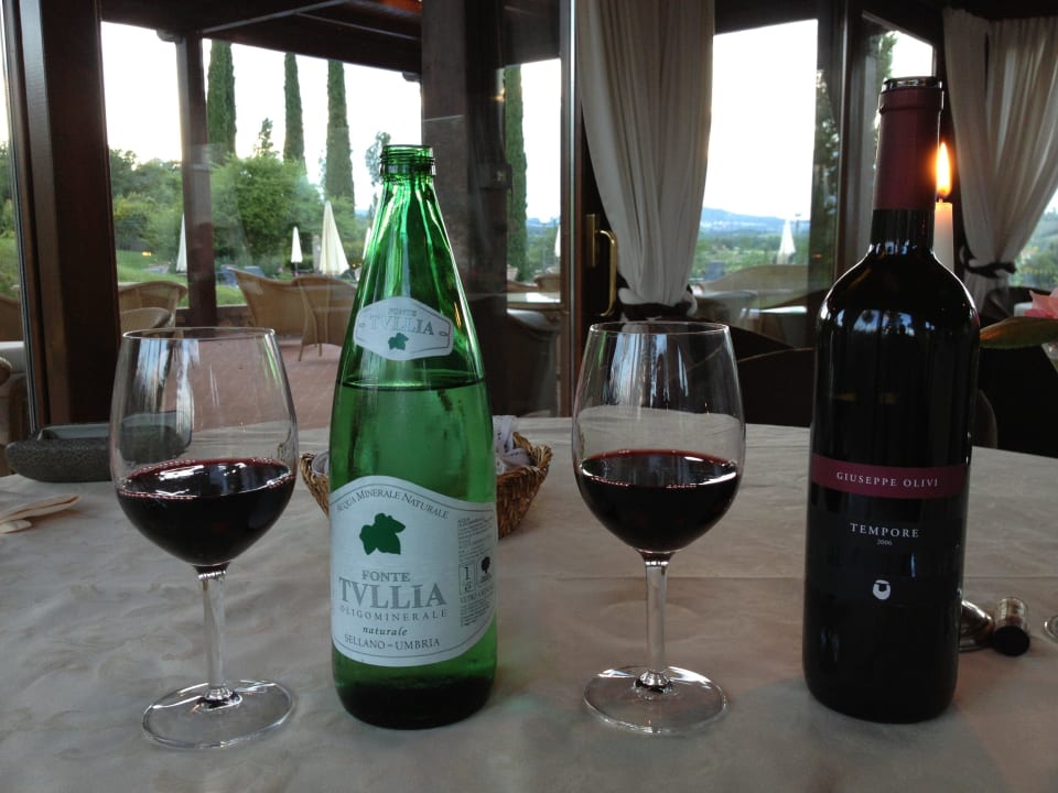 Let ook op de achtergrond Agriturismo La Sovana