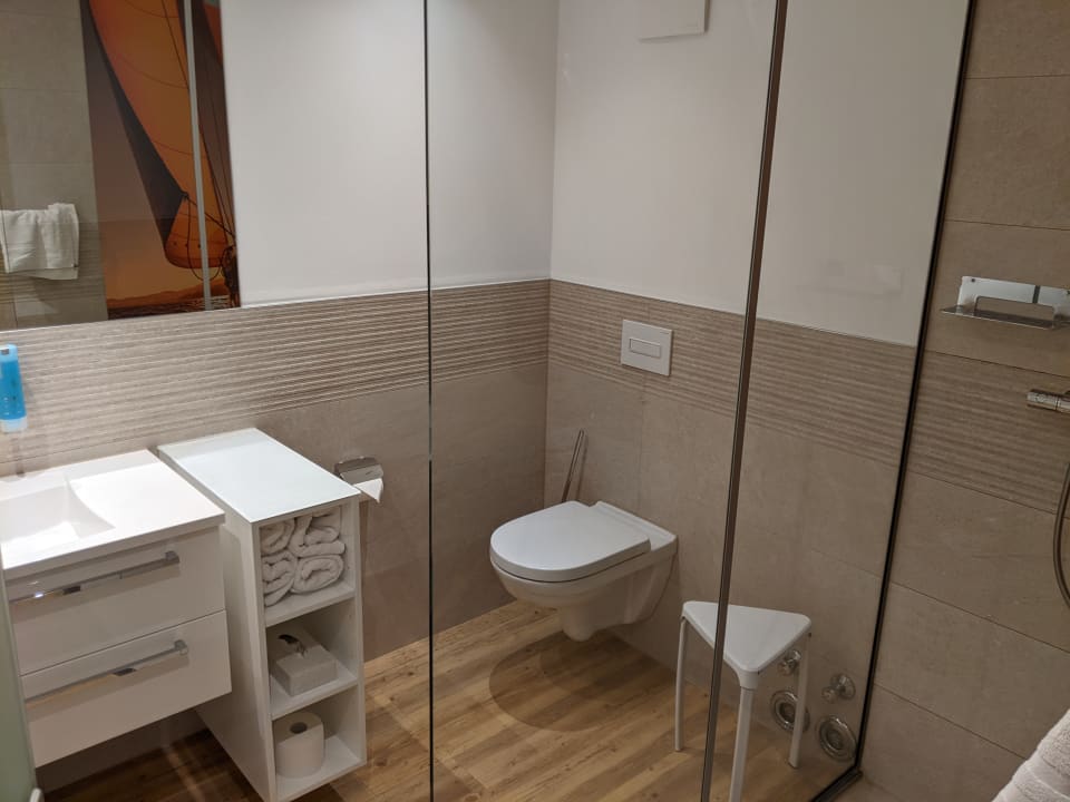 Zimmer Victoria Suites