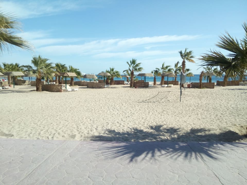 Strand Lotus Bay Beach Resort