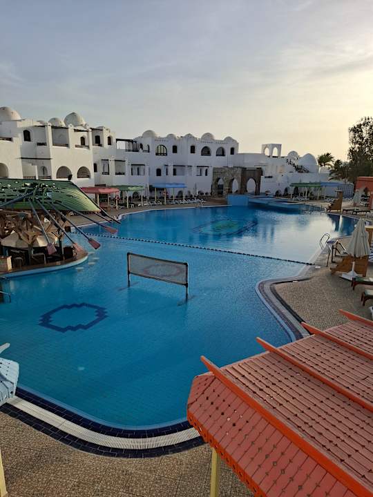 Pool Arabella Azur Resort