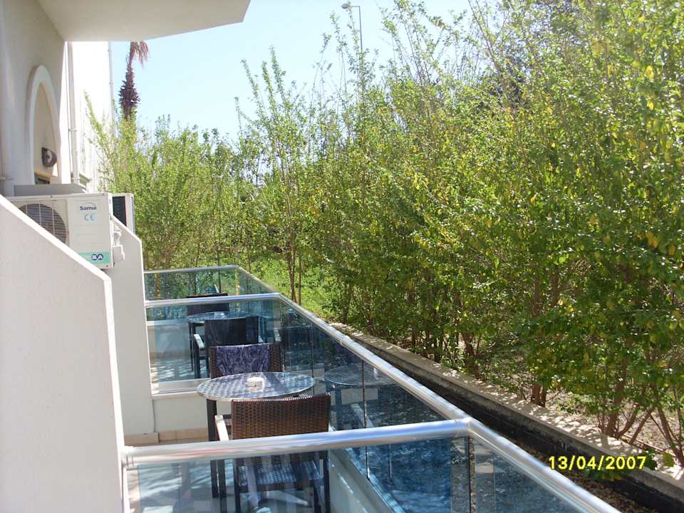 Nach links Hotel Sultan of Side