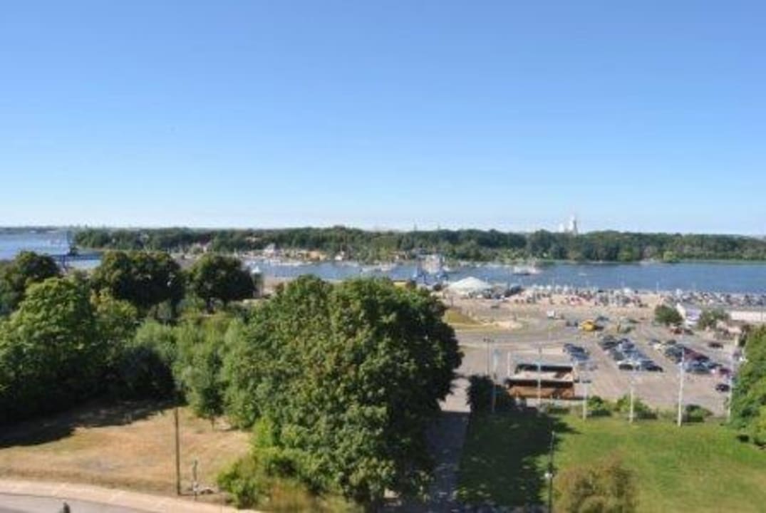Ausblick vom Zimmer Richtung Warnemünde ScanHotels City Rostock
