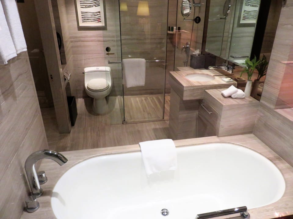 Zimmer Hotel Grand Pacific