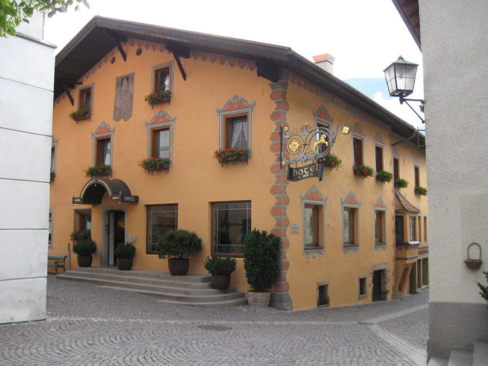 Hotel vanaf Krausplatz Hotel Goldenes Rössl - Cavallino D'Oro