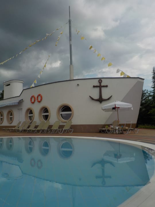 Pool Dreams Sunny Beach Resort & Spa