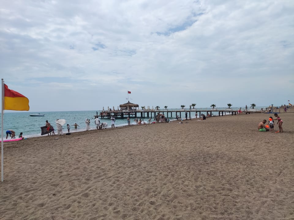 Strand Wyndham Garden Lara