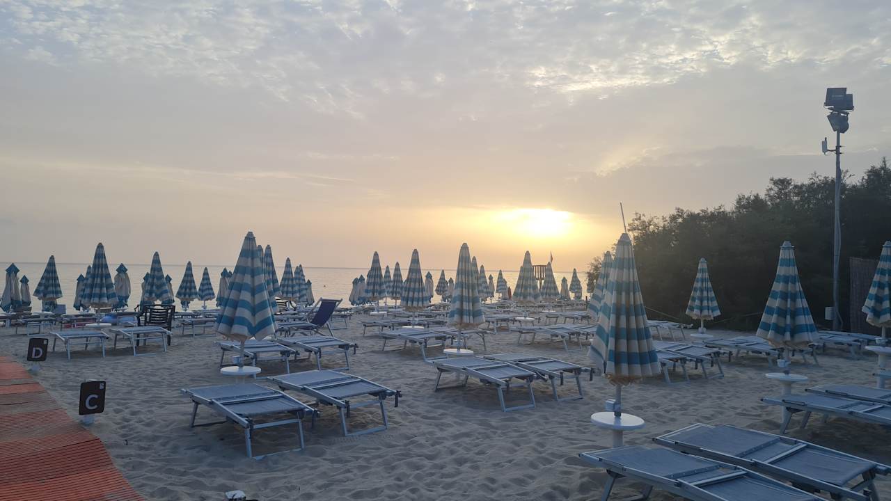 Strand Calaserena Resort