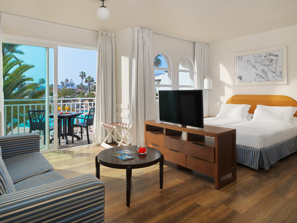 Zimmer H10 Ocean Suites