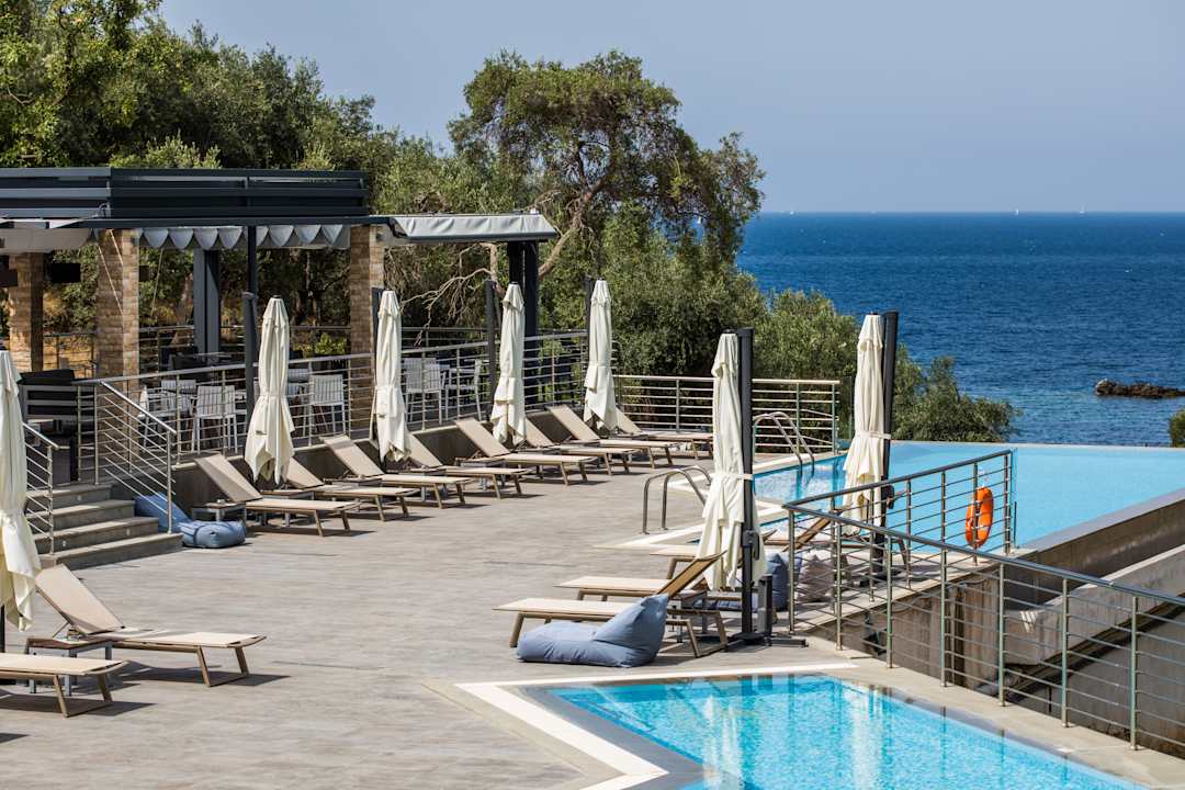 Pool Aqua Oliva Resort - Across Hotels & Resorts