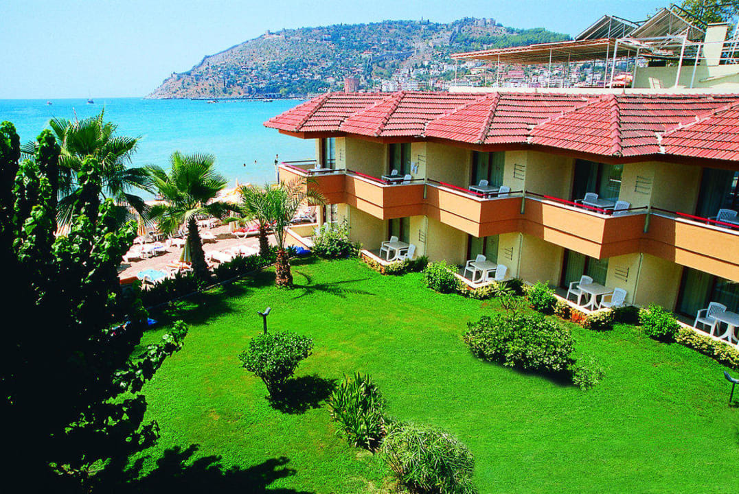 Ein Tei vom Zimmer am Strand Hotel Panorama