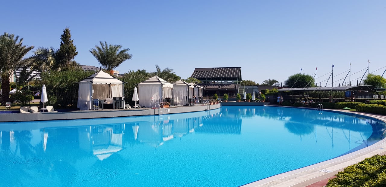 Pool Limak Lara Deluxe Hotel & Resort