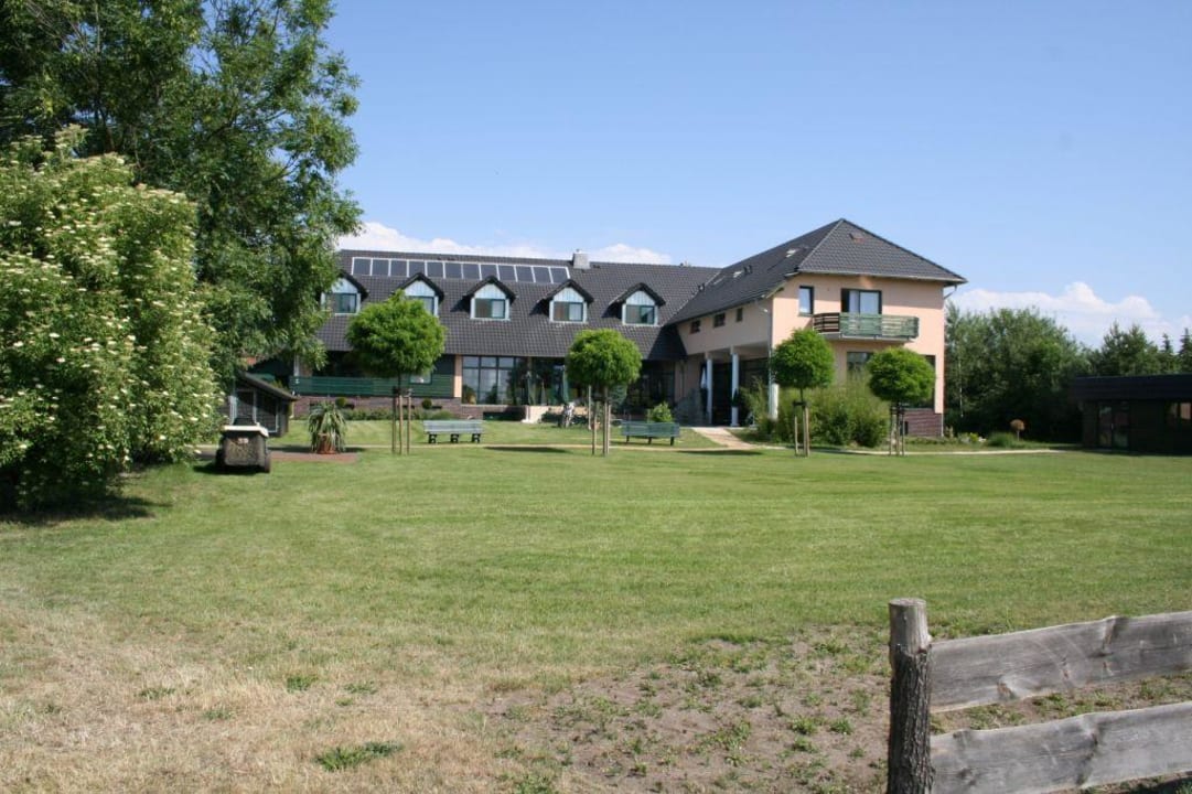 Außenansicht des Wellnessbereichs  Christinenhof & Spa