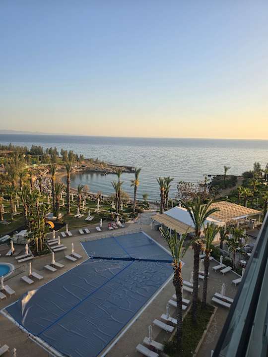 Außenansicht Crystal Springs Beach Hotel